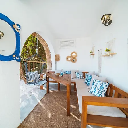 Vilă Gorgeous Mansion With Breathtaking Sea View, Pool And Jacuzzi *