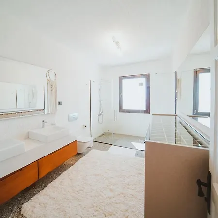 Gorgeous Mansion With Breathtaking Sea View, Pool And Jacuzzi * Bodrum