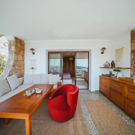 Gorgeous Mansion With Breathtaking Sea View, Pool And Jacuzzi * Bodrum