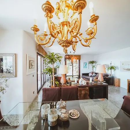 Willa Gorgeous Mansion With Breathtaking Sea View, Pool And Jacuzzi Bodrum
